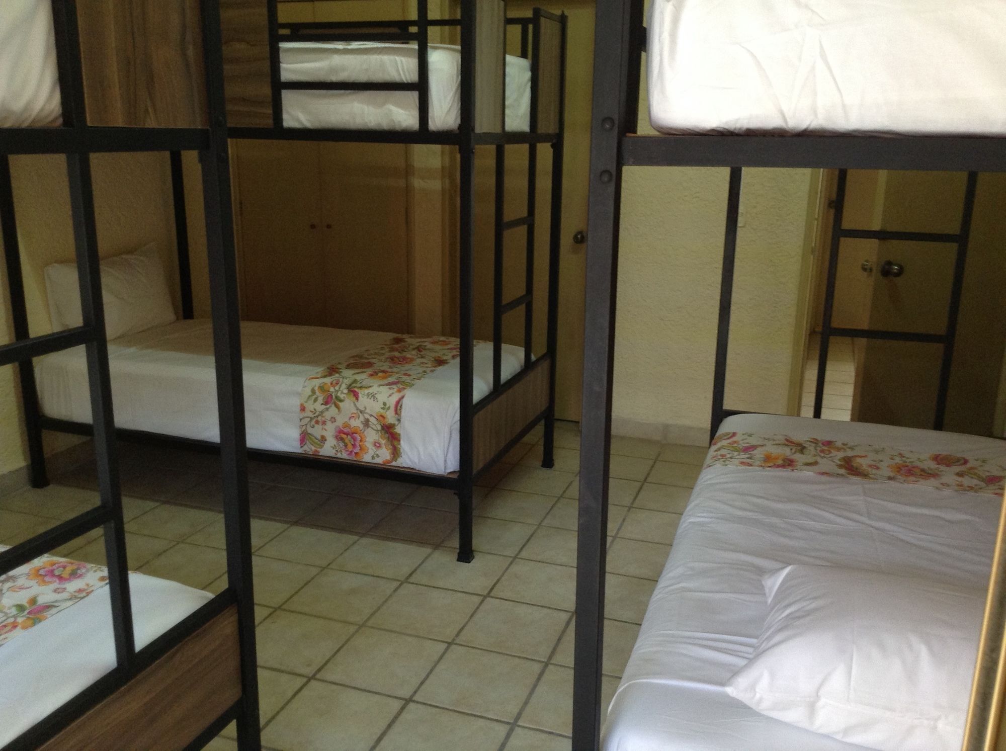 Hostalife Guadalajara Kültér fotó